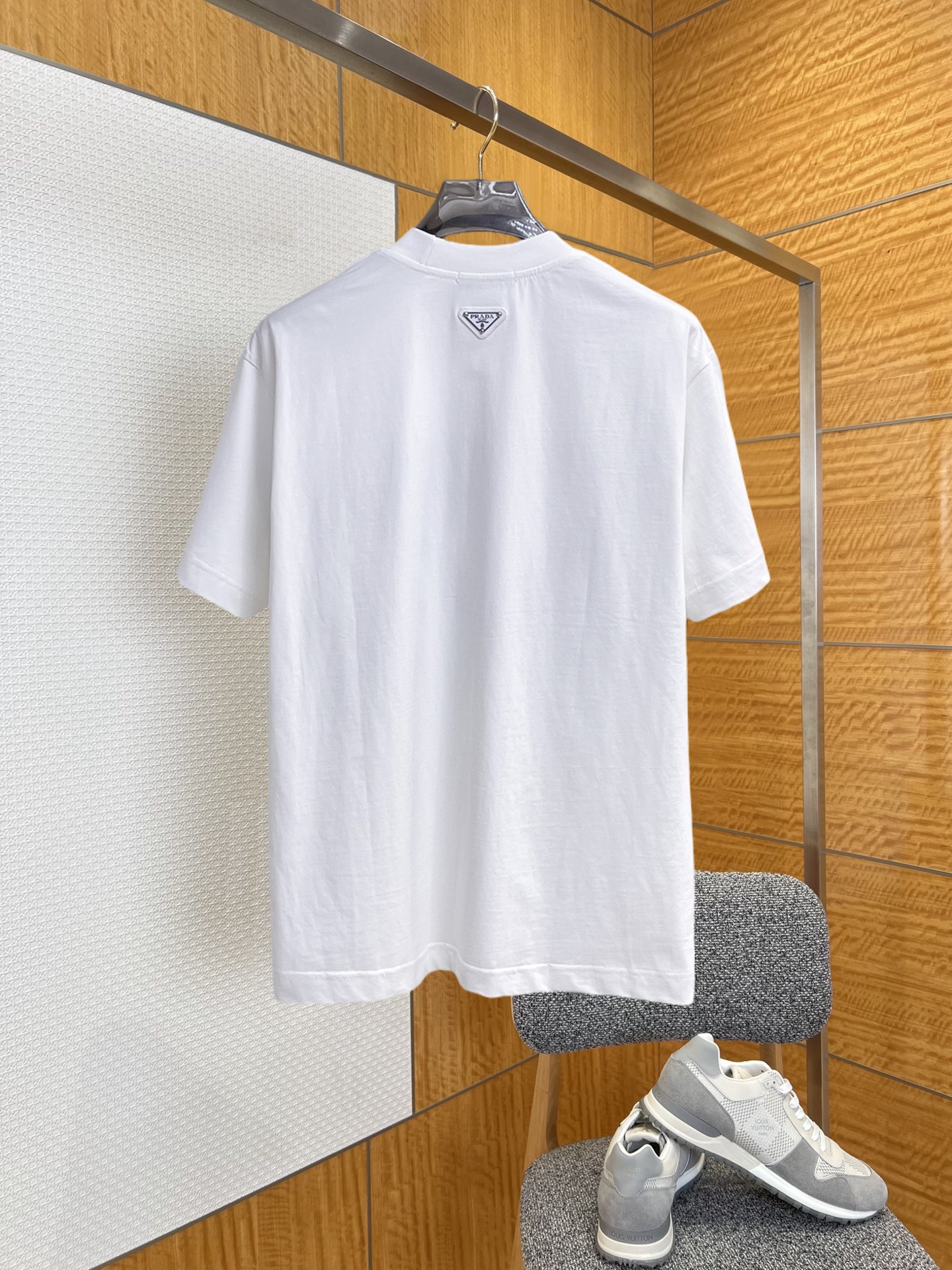 short sleeves